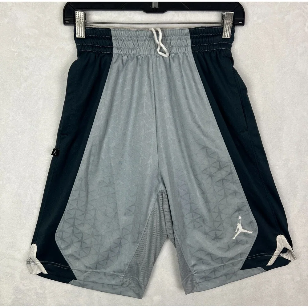 Nike Air Jordan Basketball Shorts Mens Small‎ Gray Black Dri Fit All Over Print